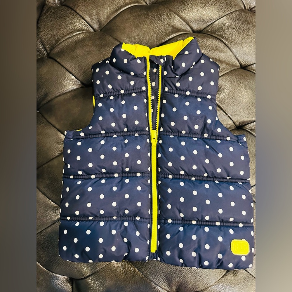 Gap Toddler Girl Polka Dot Puffer Vest 3T